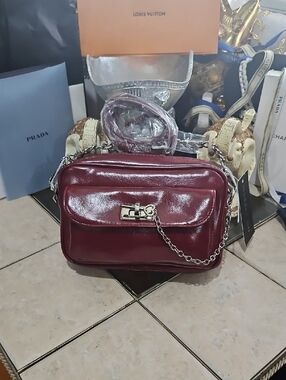 NWT! Madden Girl AATHENA CAMERA BAG!